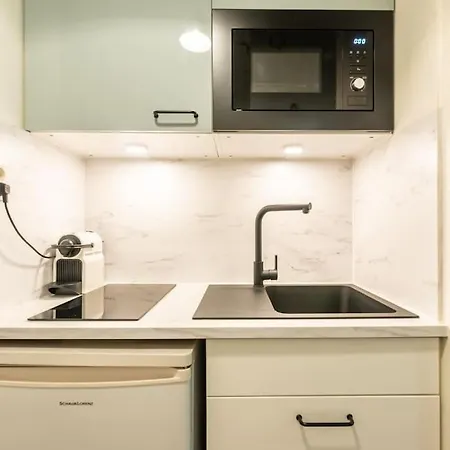 Appartement Proche Champs Elysées Paris