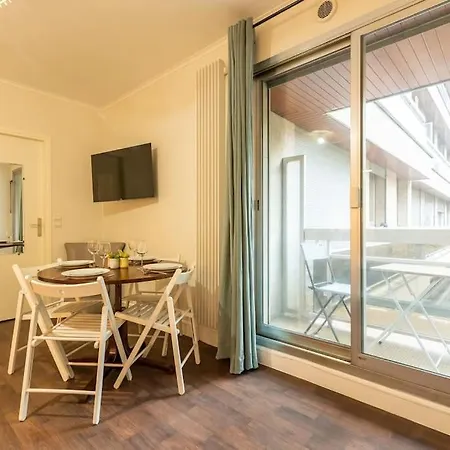 Proche Champs Elysees Apartment *