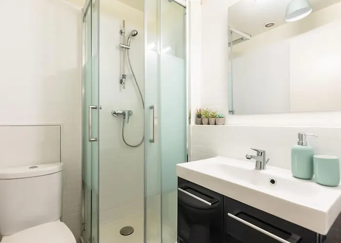 Proche Champs Elysees Apartment *